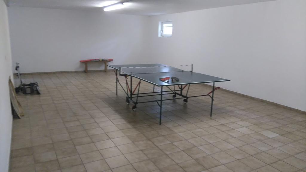 Ferienwohnung Rogatsch ザンクト・カンツィアン エクステリア 写真